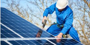 Installation Maintenance Panneaux Solaires Photovoltaïques à Montsalvy